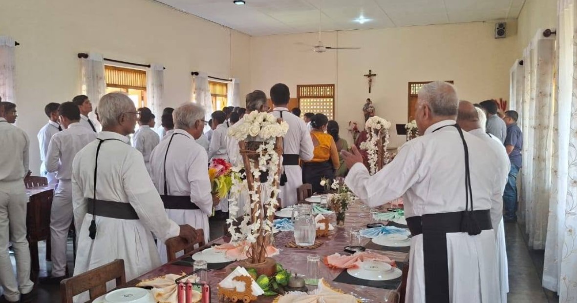 Concelebrated mass in the seminary chapel